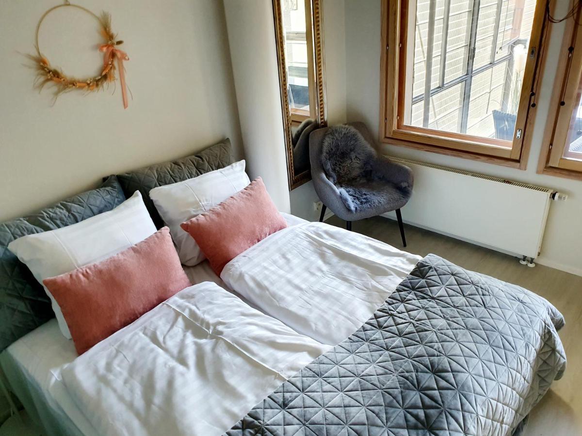 2Ndhomes Unique And Luxury Kamppi Center Apartment With Sauna And Big Terrace ヘルシンキ エクステリア 写真